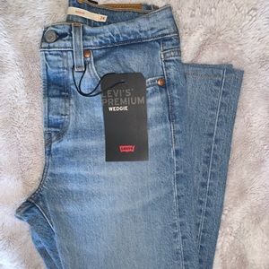 Levi’s High Rise Light Wash Wedgie Jeans
